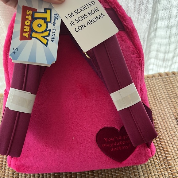 🩷🍓✨Disney Loungefly lotso Huggin bear toy story Pixar bag - Picture 2 of 2